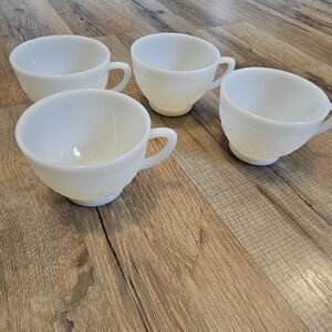 Set of 4 Tiara sandwich glass cups